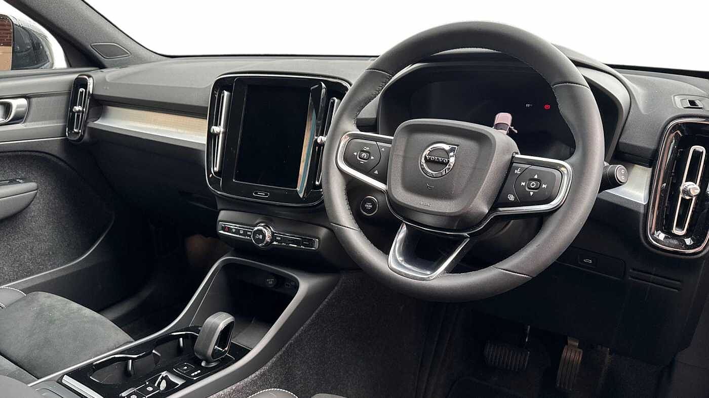 Used Volvo XC40 2026 for sale - 78149003: Photo 5