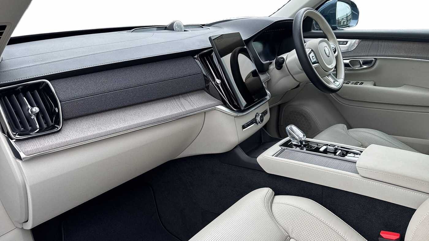 Used Volvo XC90 2025 for sale - 78139719: Photo 4