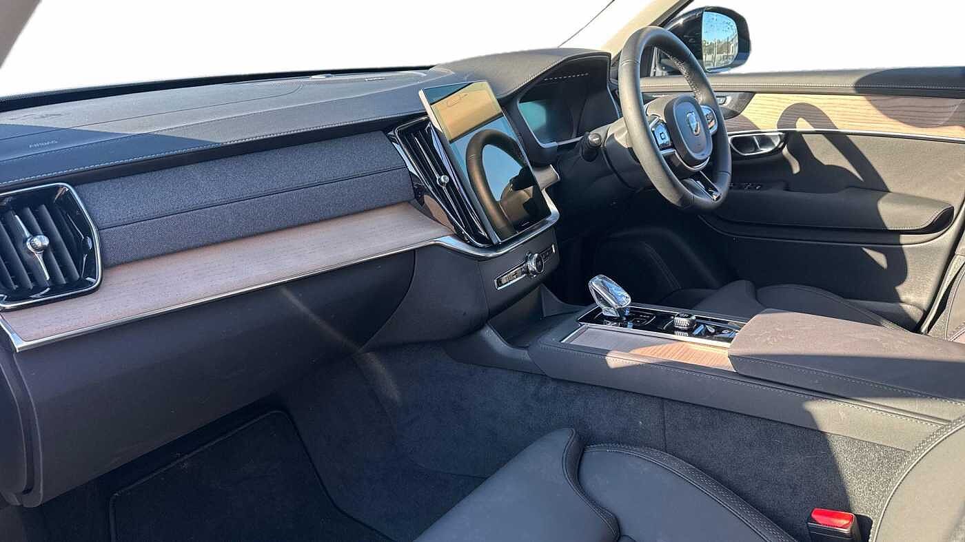 Used Volvo XC90 2025 for sale - 76678491: Photo 4