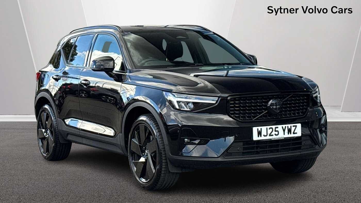 Used Volvo XC40 2025 for sale - 76680589: Photo 1