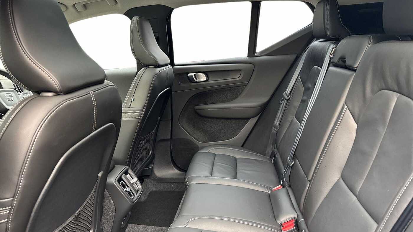 Used Volvo XC40 2025 for sale - 77687225: Photo 10
