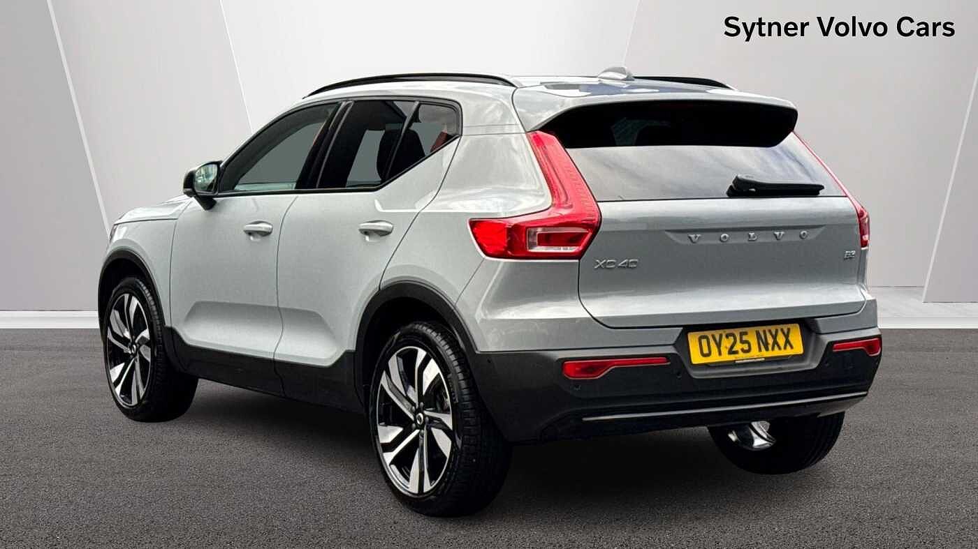 Used Volvo XC40 2025 for sale - 77687225: Photo 2