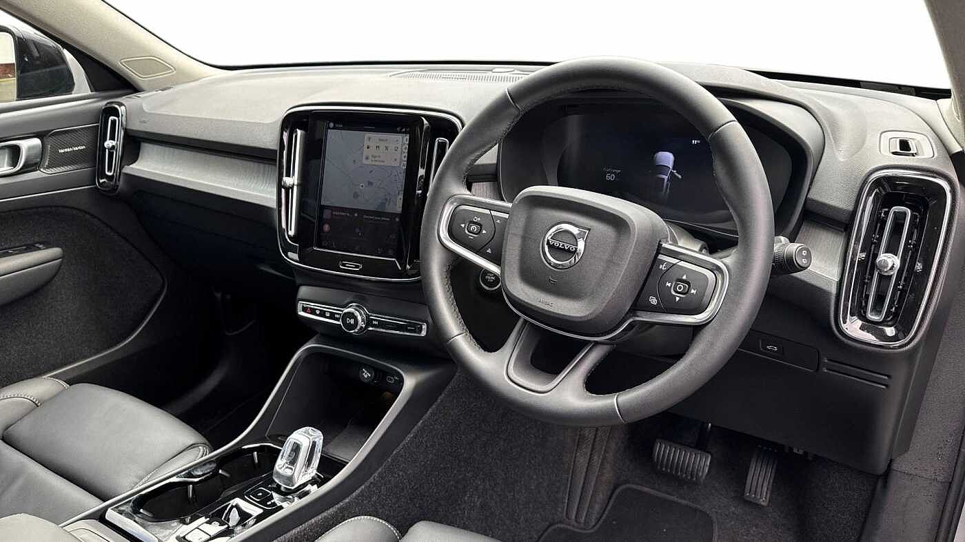 Used Volvo XC40 2025 for sale - 77687225: Photo 5