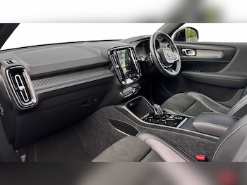 Used Volvo XC40 2019 for sale - 76274152: Photo