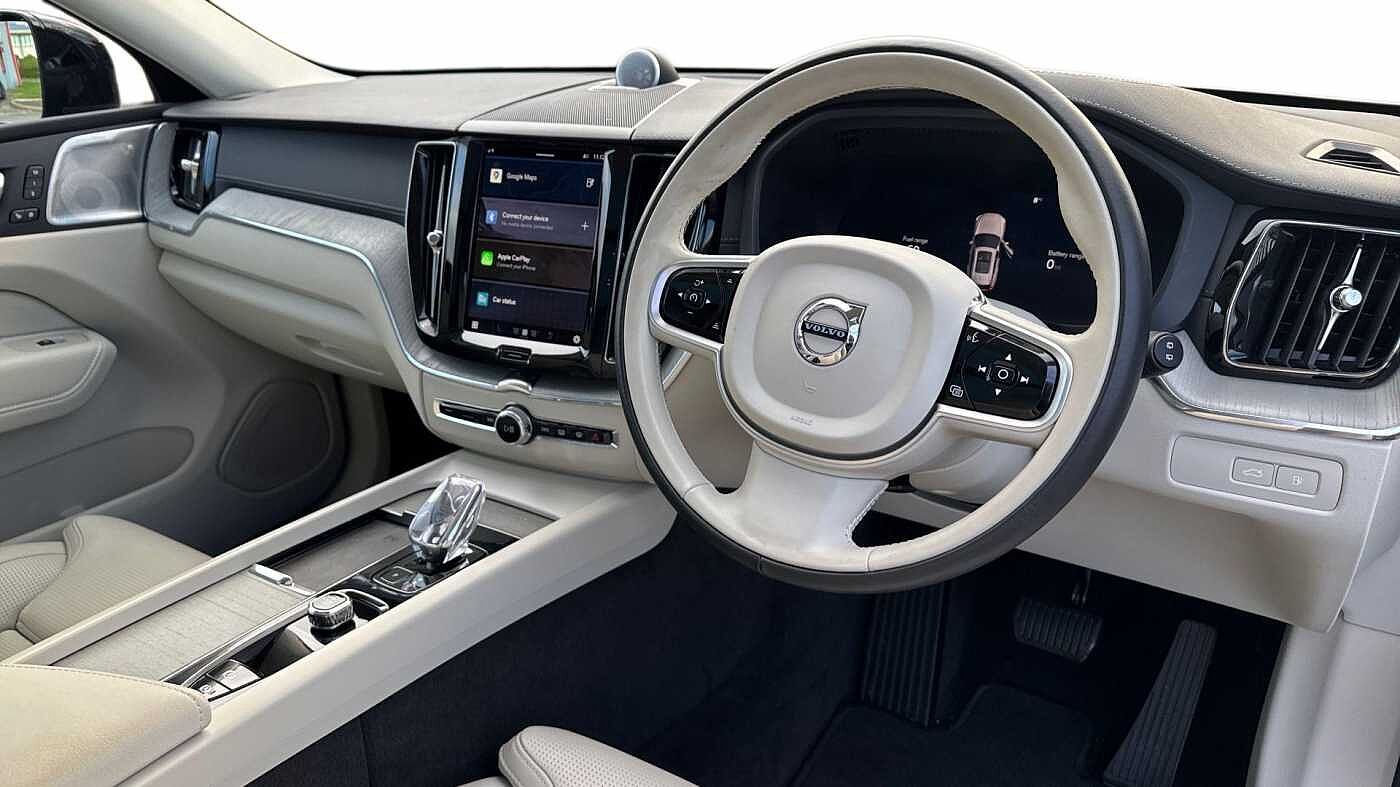 Used Volvo XC60 2025 for sale - 76681448: Photo 5