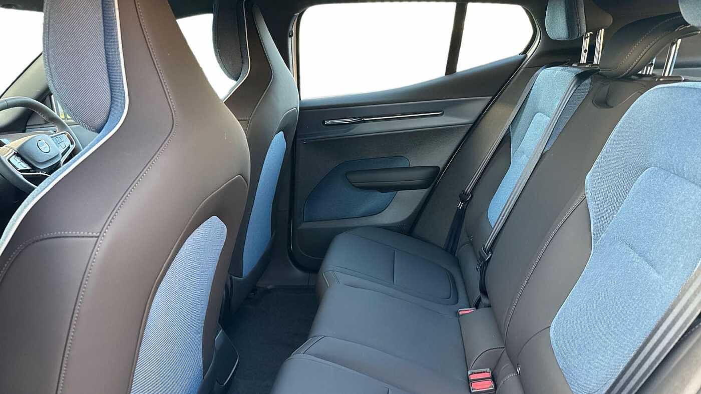 Used Volvo EX30 2025 for sale - 76692406: Photo 10