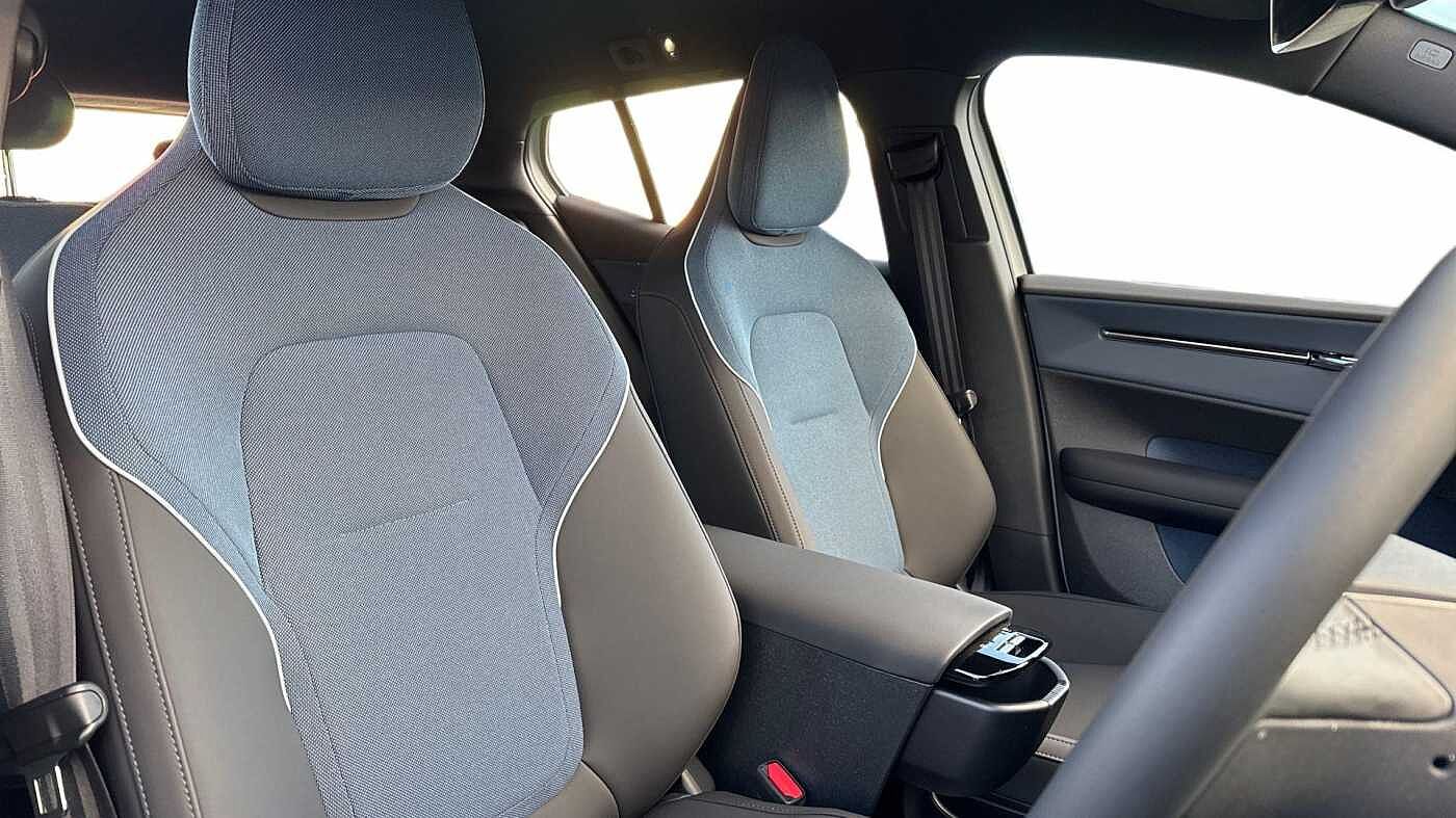 Used Volvo EX30 2025 for sale - 76692406: Photo 9