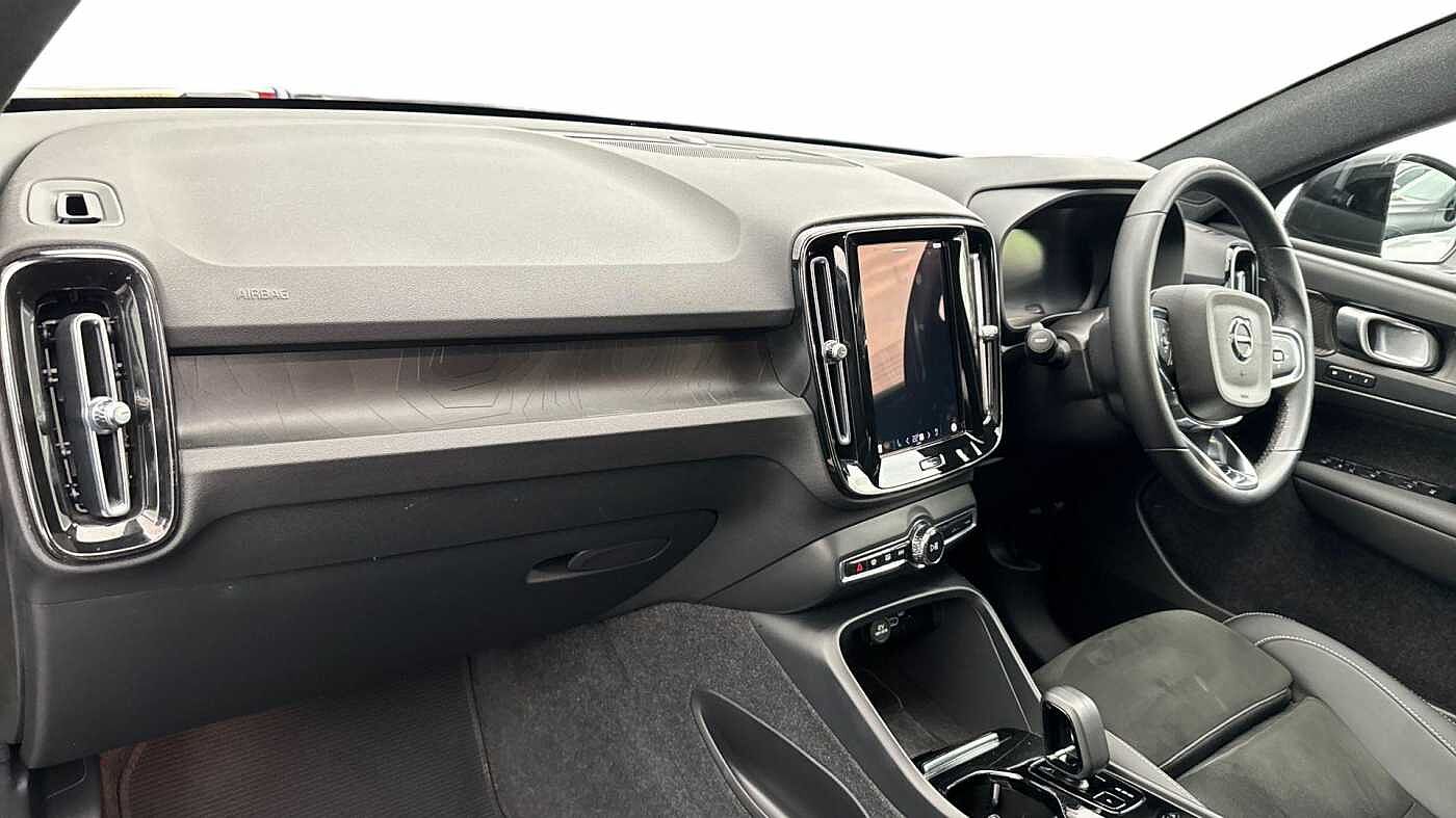 Used Volvo C40 2023 for sale - 76676291: Photo 4