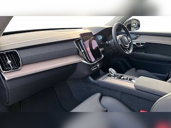 Used Volvo XC90 2026 for sale - 78124794: Photo