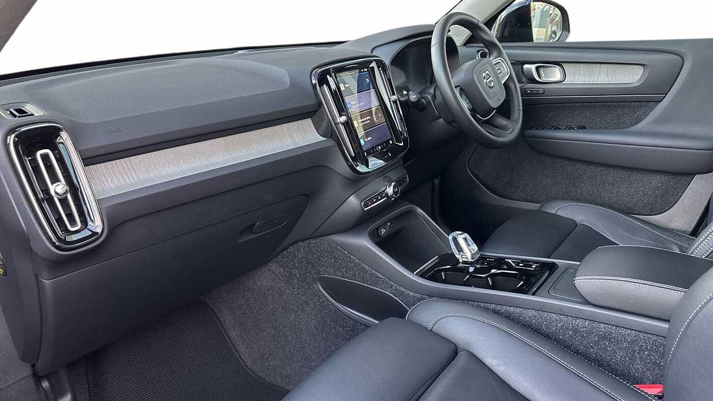 Used Volvo XC40 2024 for sale - 76678816: Photo 4