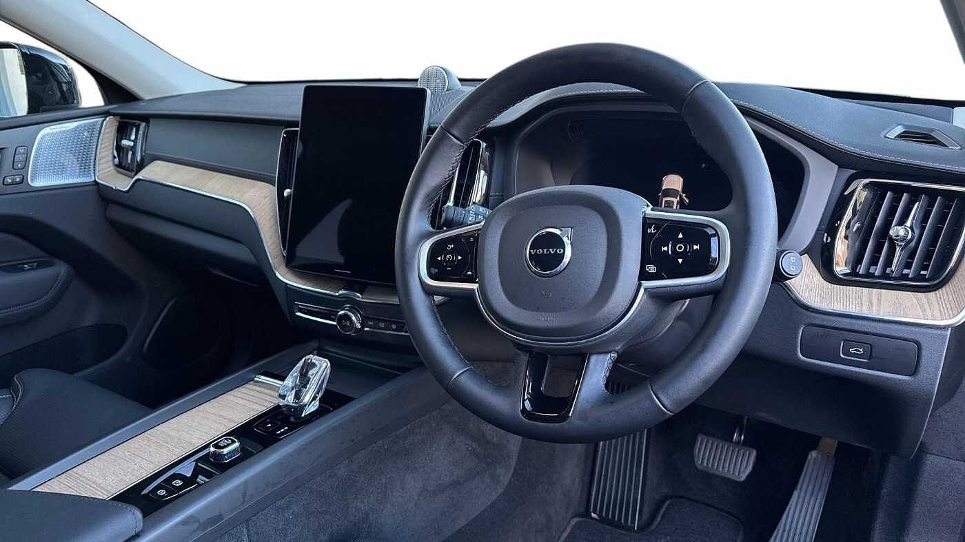 Used Volvo XC60 2025 for sale - 78209751: Photo 5