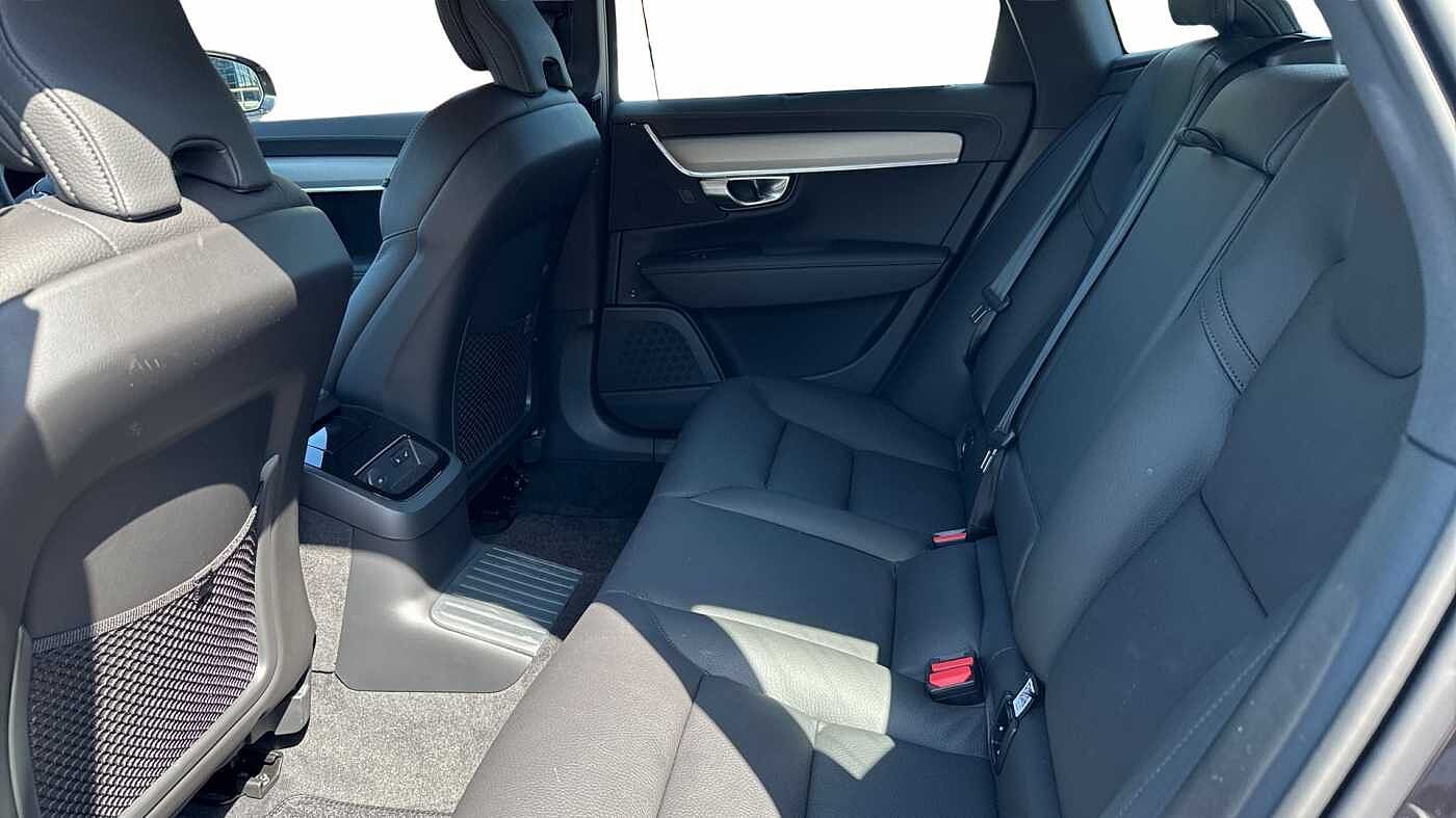 Used Volvo V90 2025 for sale - 76679453: Photo 10