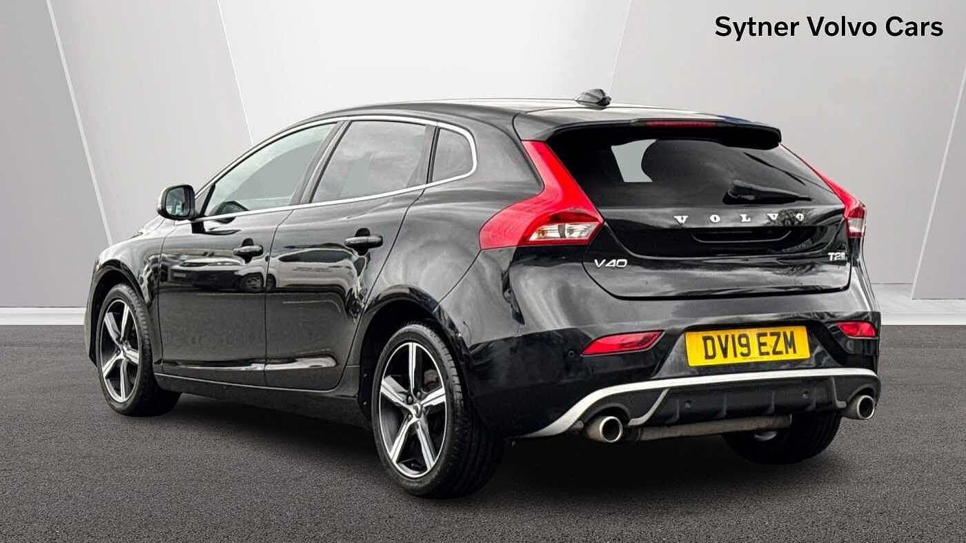 Used Volvo V40 2019 for sale - 77615976: Photo 2