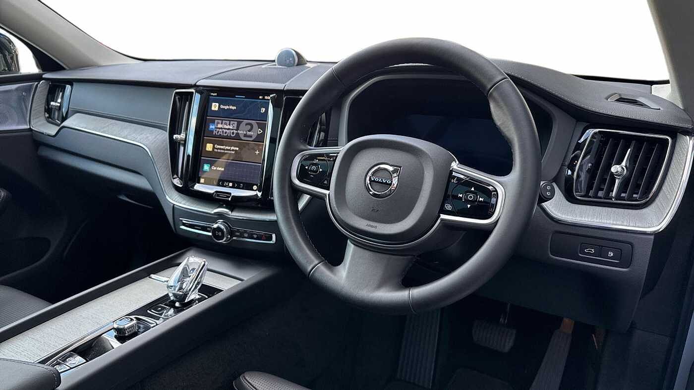 Used Volvo XC60 2024 for sale - 76677929: Photo 5