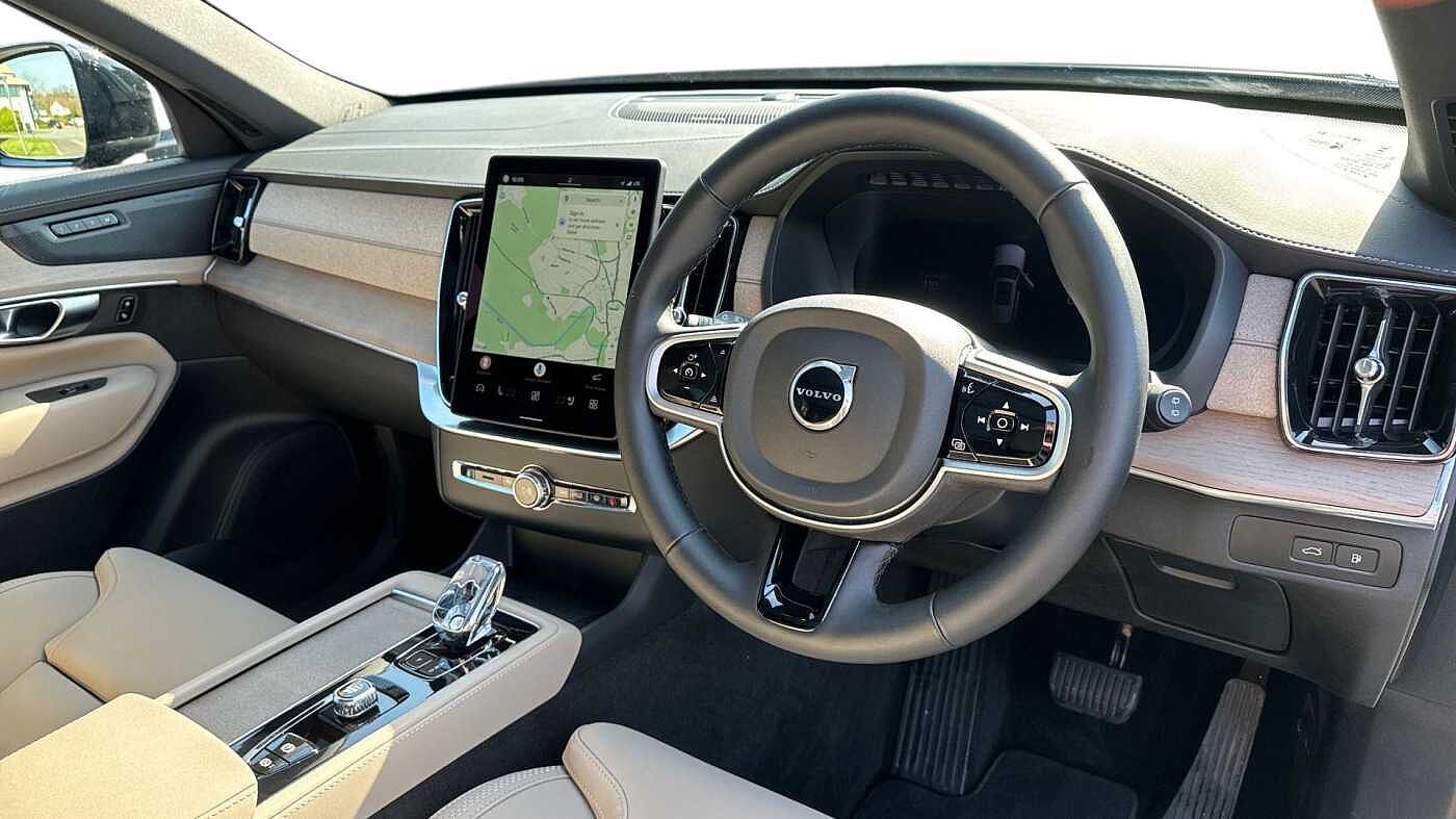 Used Volvo XC90 2025 for sale - 78038336: Photo 5