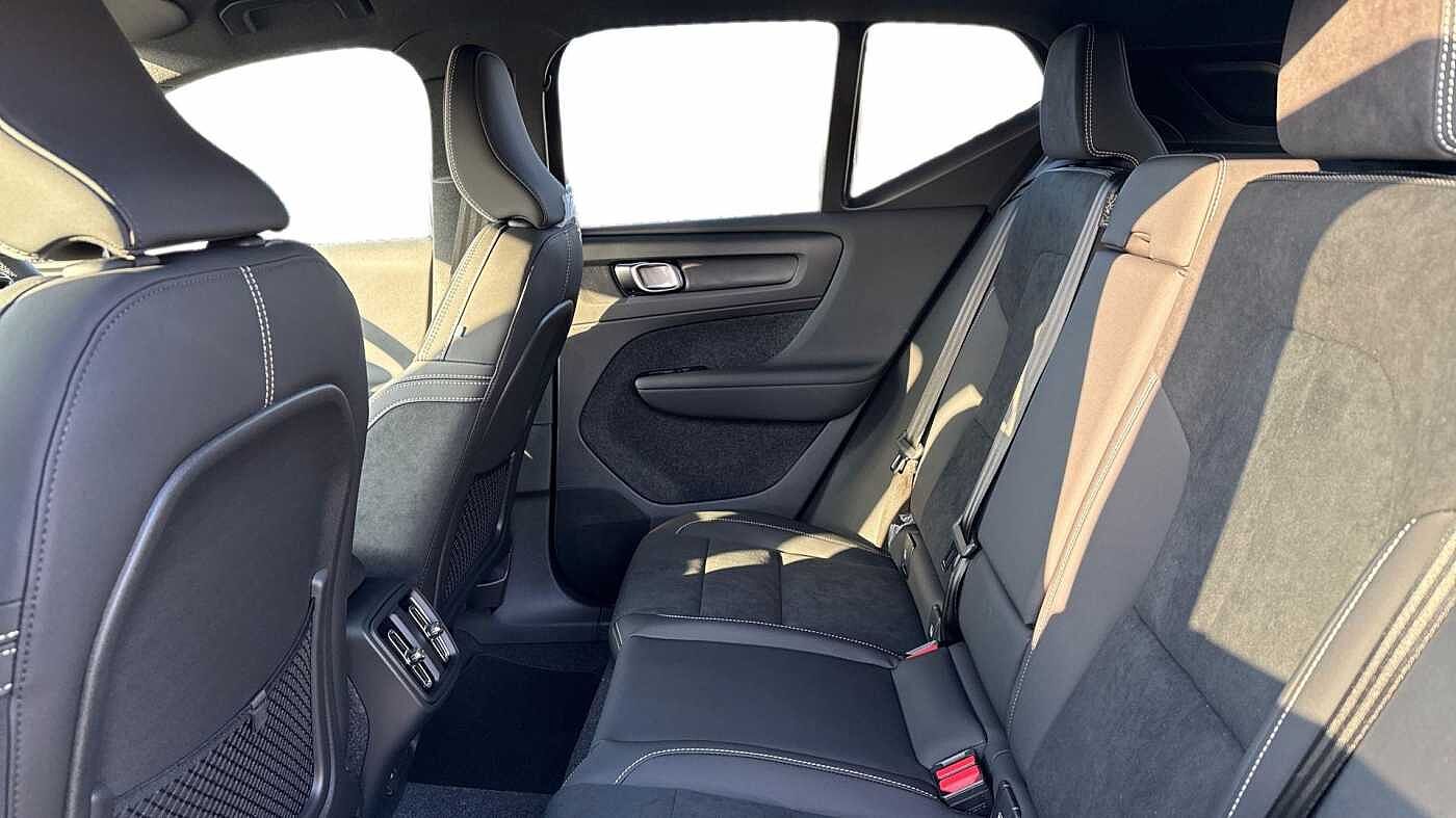 Used Volvo XC40 2026 for sale - 78149001: Photo 10