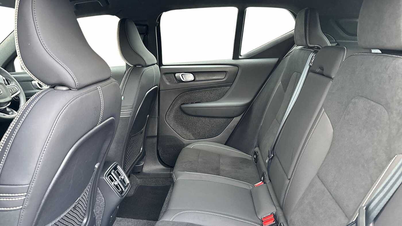 Used Volvo XC40 2025 for sale - 78121336: Photo 10