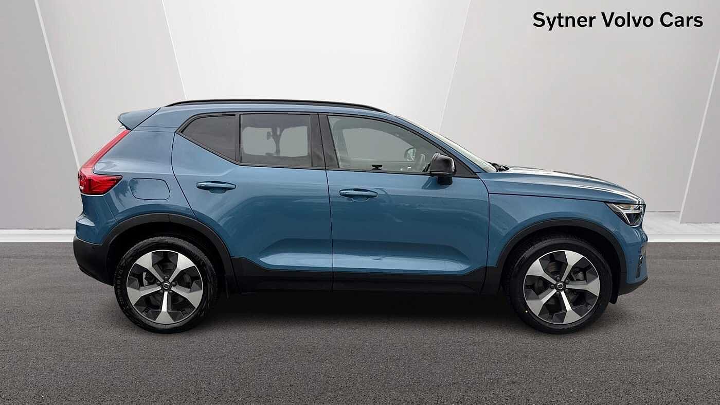 Used Volvo XC40 2023 for sale - 76676282: Photo 3