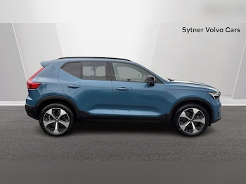Used Volvo XC40 2023 for sale - 76676282: Photo