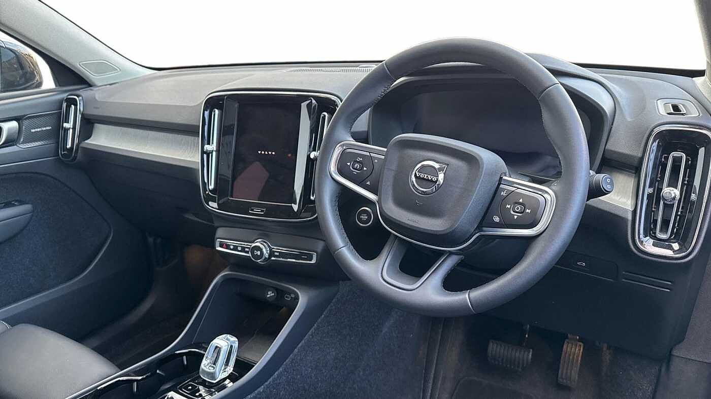 Used Volvo XC40 2025 for sale - 77888073: Photo 5