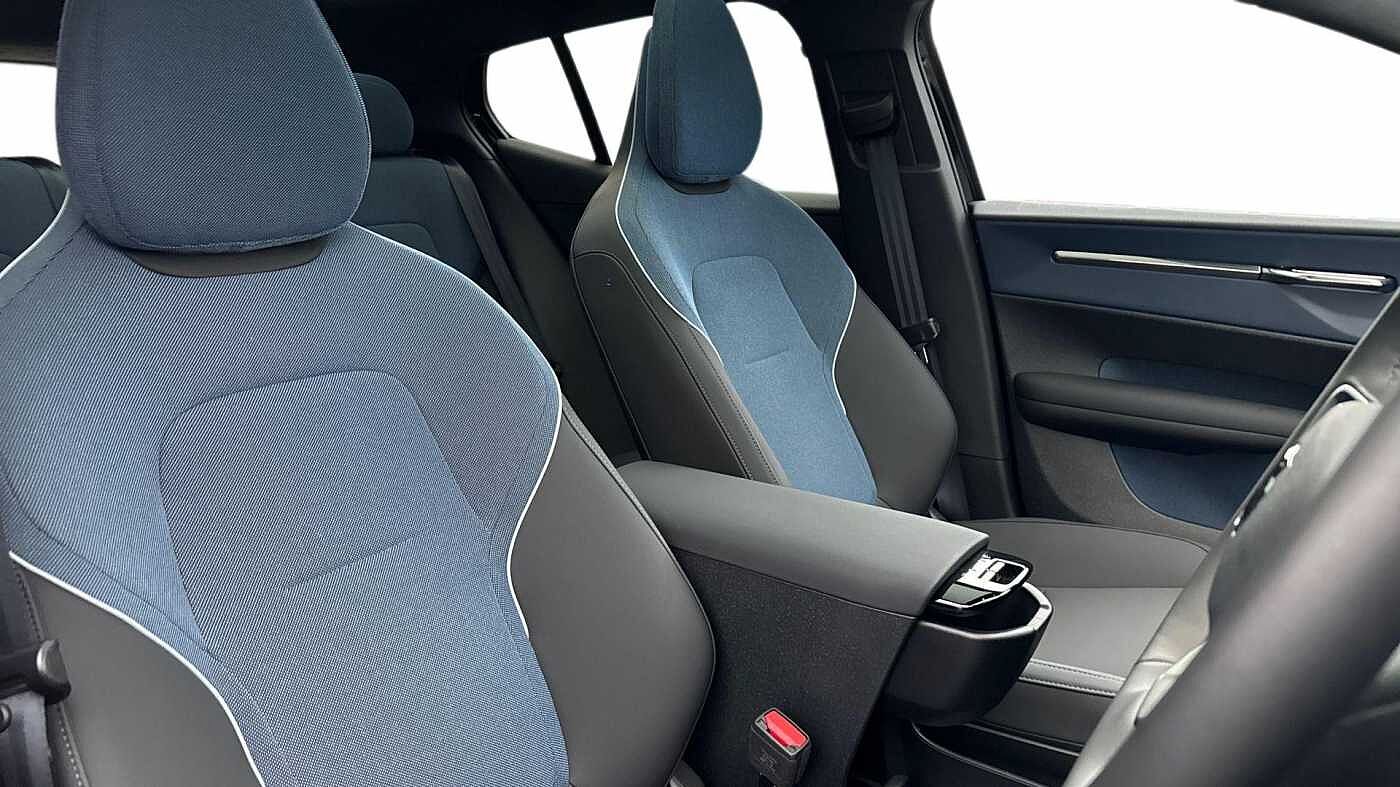 Used Volvo EX30 2025 for sale - 76679706: Photo 9