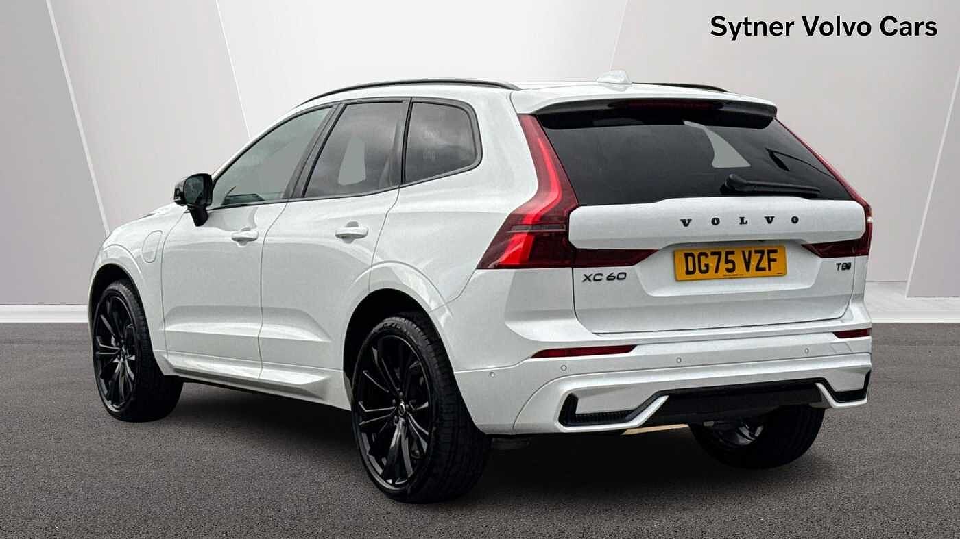 Used Volvo XC60 2025 for sale - 76678481: Photo 2