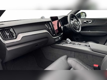 Used Volvo XC60 2025 for sale - 76678481: Photo