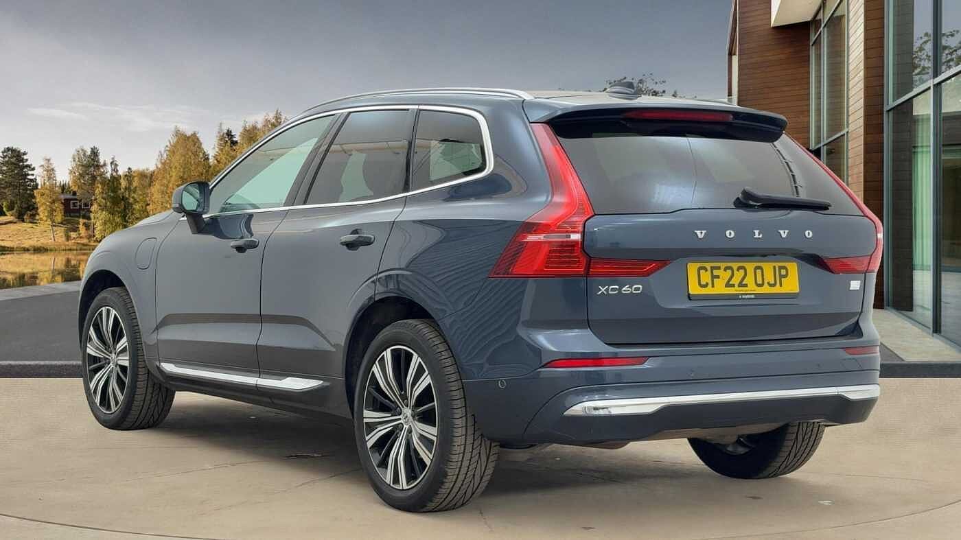 Used Volvo XC60 2022 for sale - 76675633: Photo 2