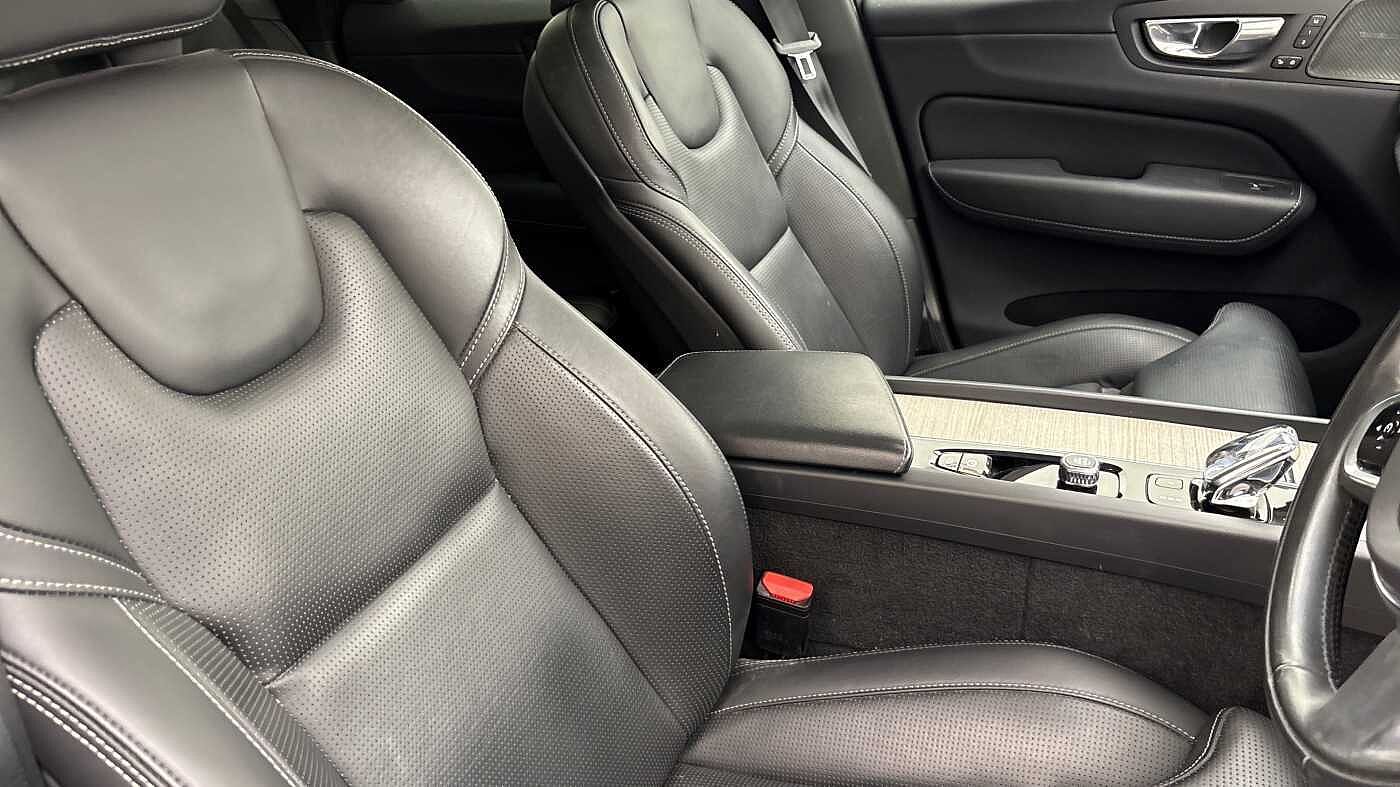 Used Volvo XC60 2022 for sale - 76675633: Photo 9