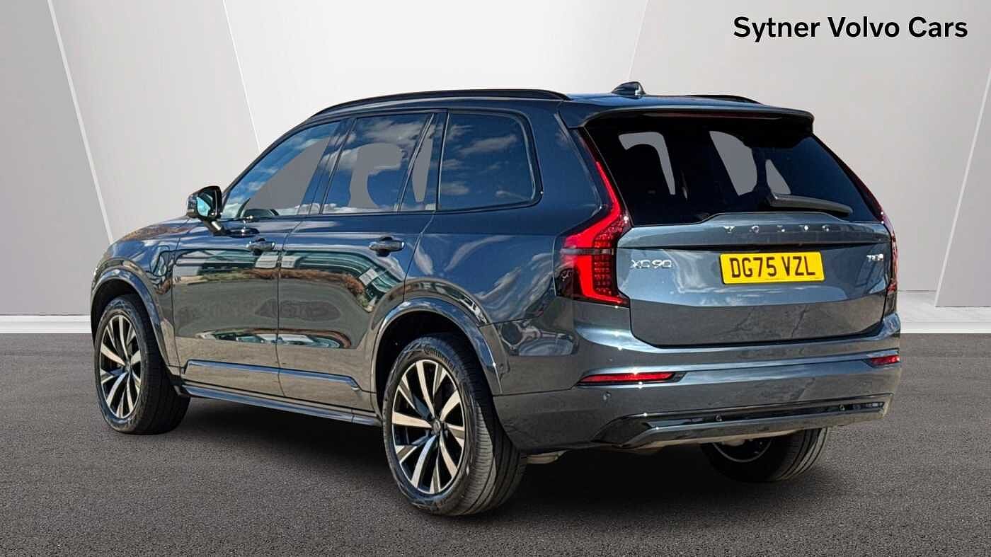 Used Volvo XC90 2025 for sale - 76679383: Photo 2