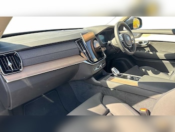 Used Volvo XC90 2025 for sale - 76679383: Photo