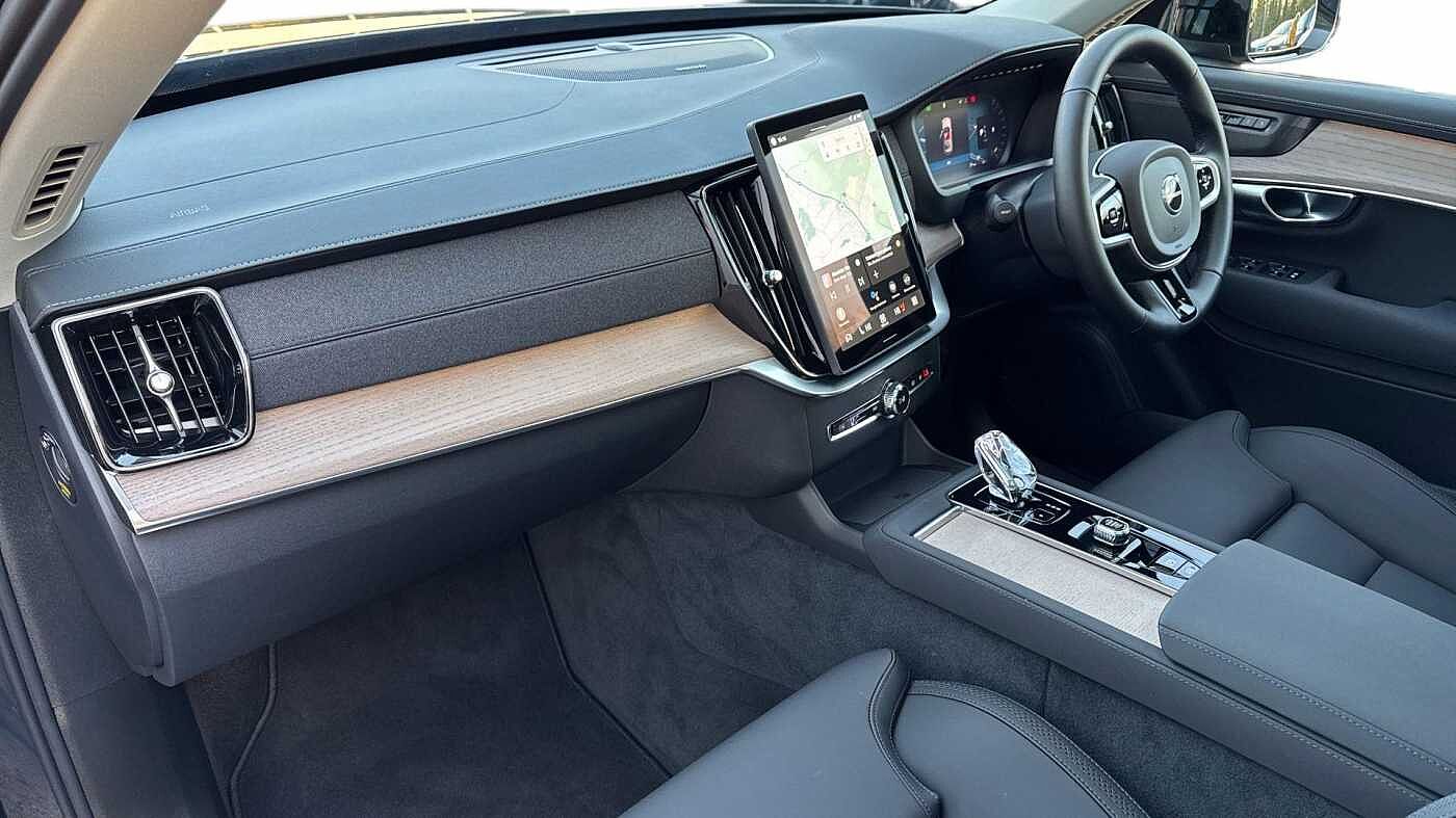 Used Volvo XC90 2025 for sale - 77826406: Photo 4