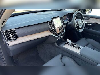 Used Volvo XC90 2025 for sale - 77826406: Photo