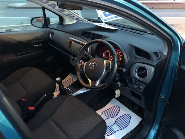 Used Toyota Yaris 2014 for sale - 69286560: Photo 7