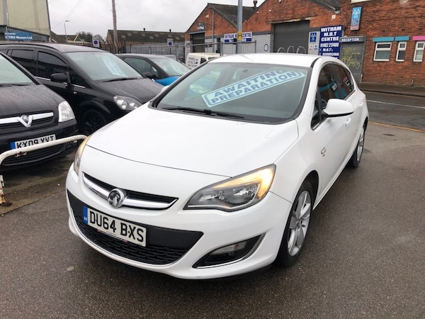 Used Vauxhall Astra 2014 for sale - 71825487: Photo 2