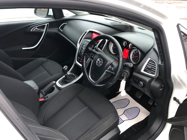Used Vauxhall Astra 2014 for sale - 71825487: Photo 6