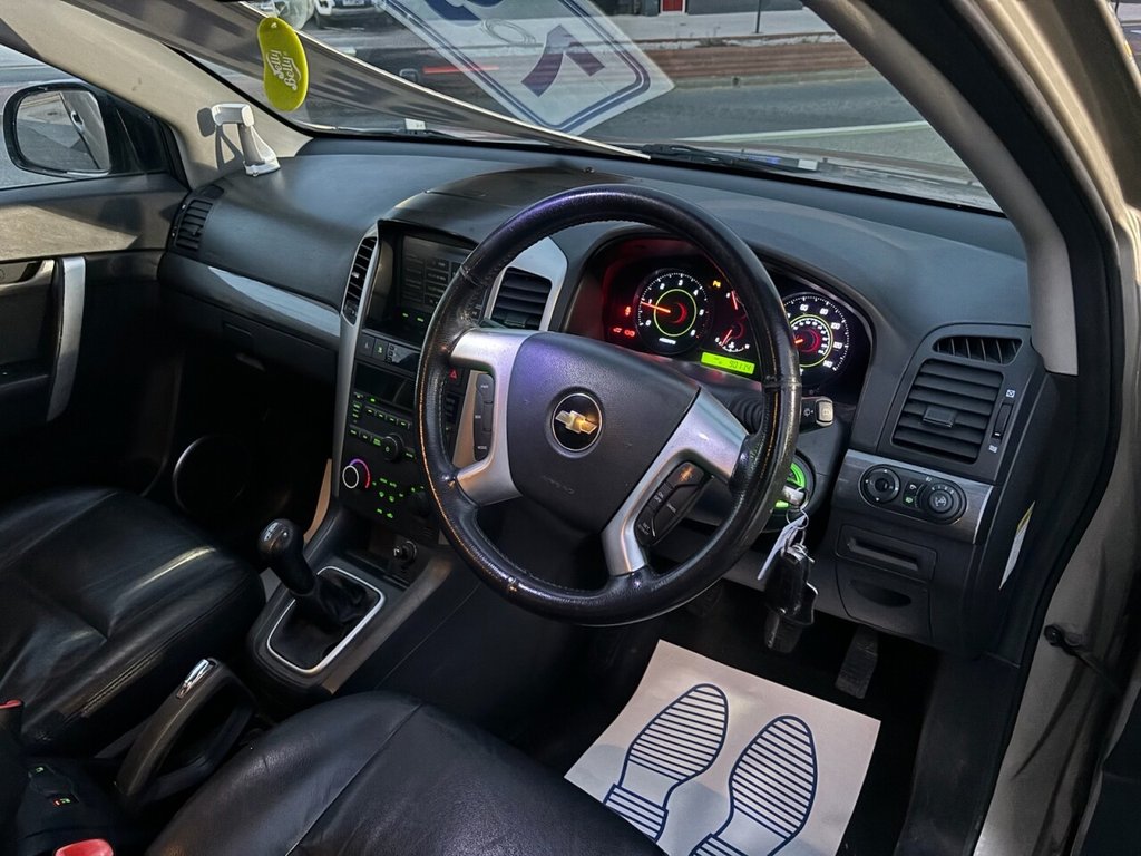 Used Chevrolet Captiva 2011 for sale - 76372569: Photo 9