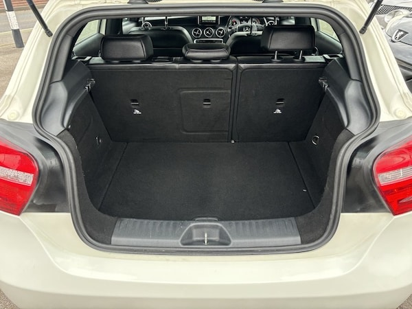 Used Mercedes-Benz A-Class 2015 for sale - 70364989: Photo 11