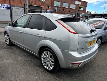Used Ford Focus 2010 for sale - 78557320: Photo