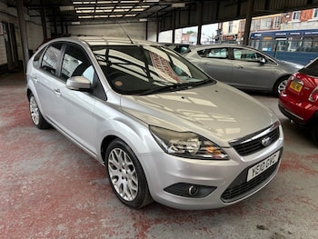 Used Ford Focus 2010 for sale - 78557320: Photo