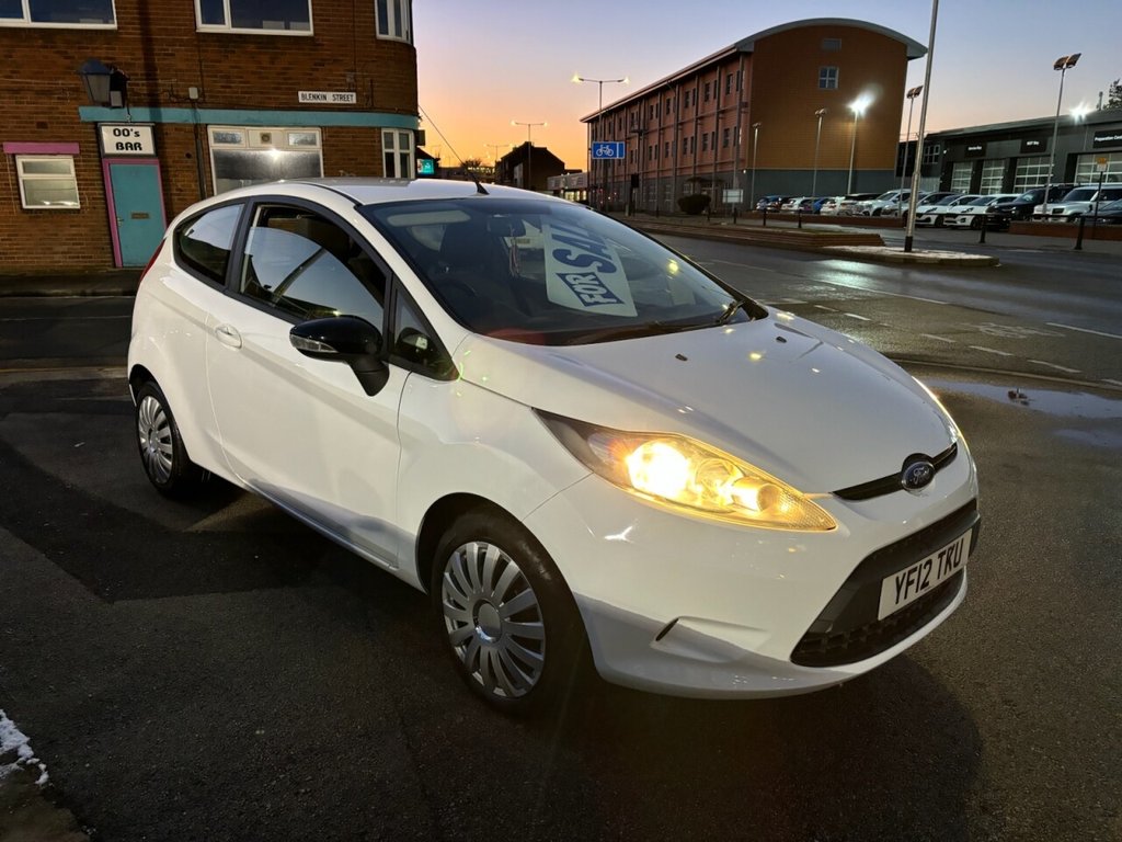 Used Ford Fiesta 2012 for sale - 77096511: Photo 2