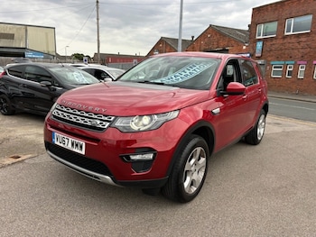 Used Land Rover Discovery Sport 2017 for sale - 79050949: Photo