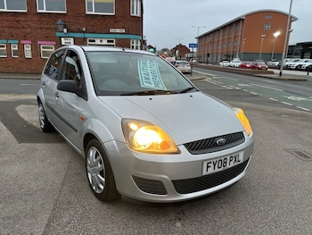 Used Ford Fiesta 2008 for sale - 76378504: Photo