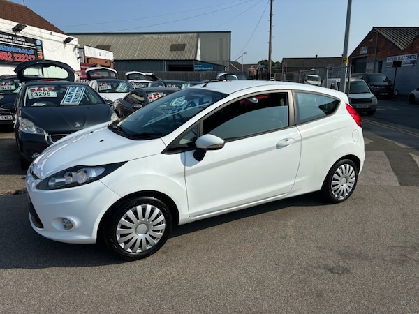 Used Ford Fiesta 2011 for sale - 74867252: Photo 5