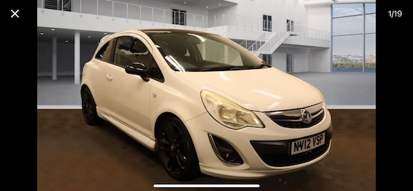 Used Vauxhall Corsa 2012 for sale - 76180109: Photo 2