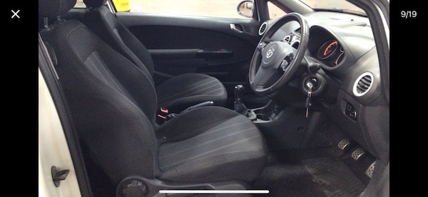 Used Vauxhall Corsa 2012 for sale - 76180109: Photo 5