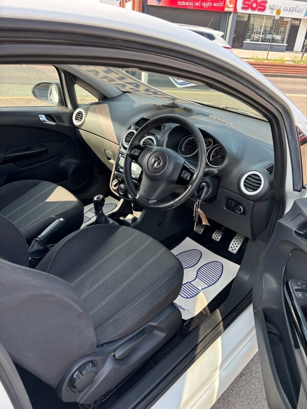 Used Vauxhall Corsa 2012 for sale - 74866158: Photo 8