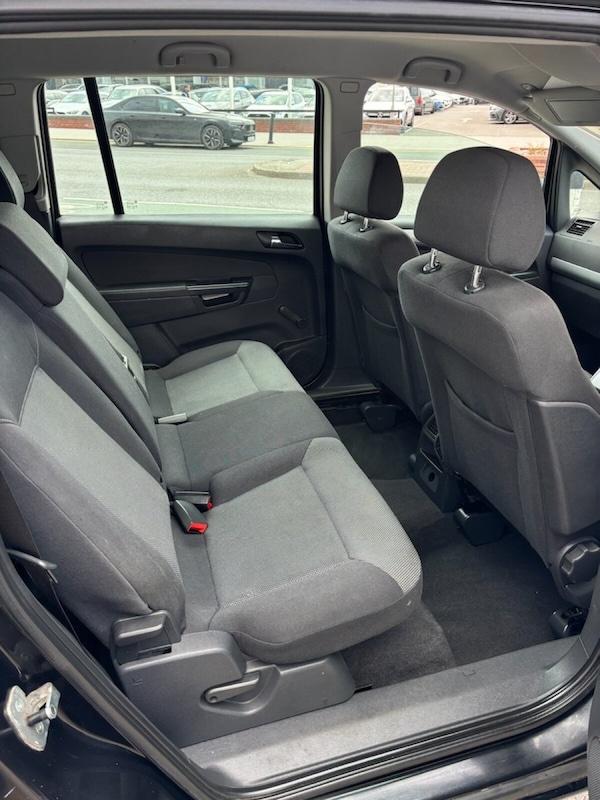 Used Vauxhall Zafira 2012 for sale - 75167509: Photo 11