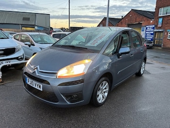 Used Citroen C4 Picasso 2010 for sale - 76434432: Photo