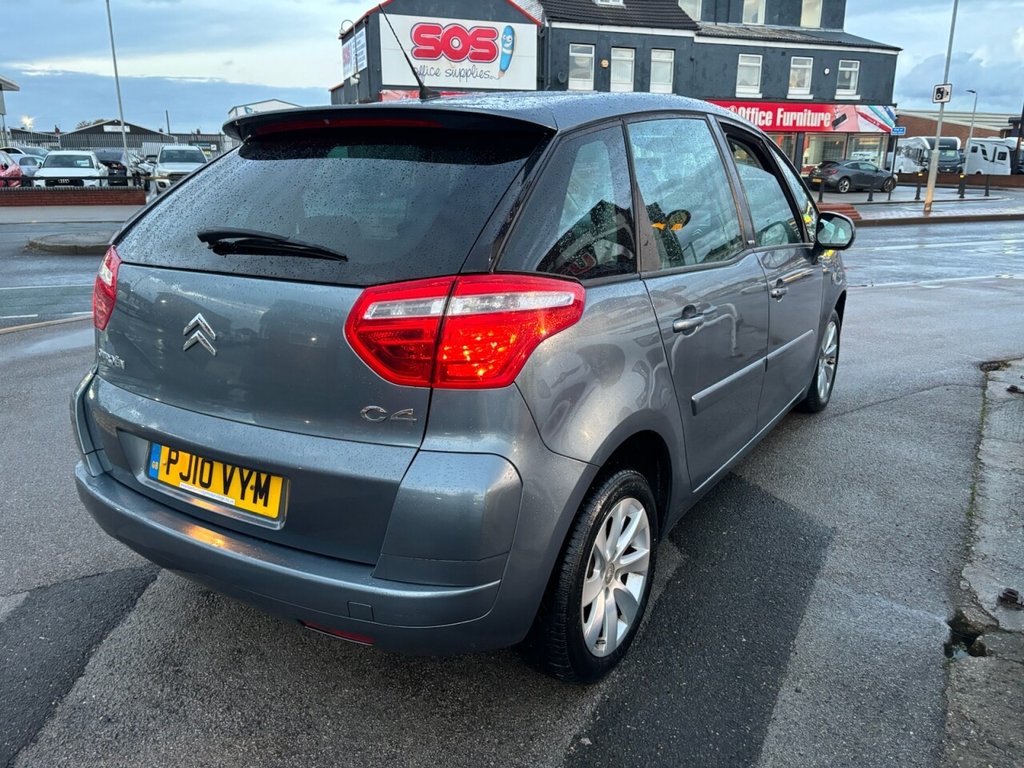 Used Citroen C4 Picasso 2010 for sale - 76434432: Photo 9